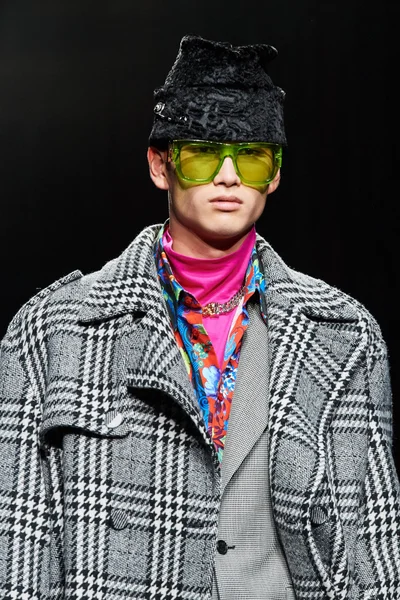 Look 111
